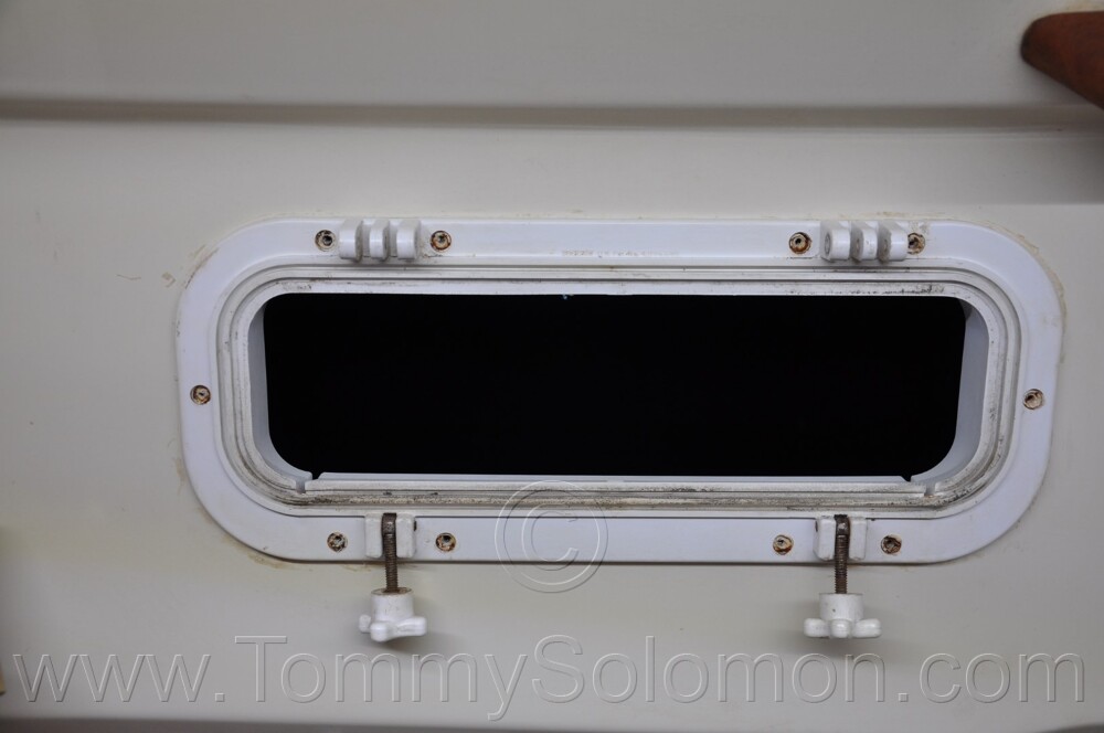 1984 Mirage 30 Bottom/Keel/Rudder/Electrical - 376