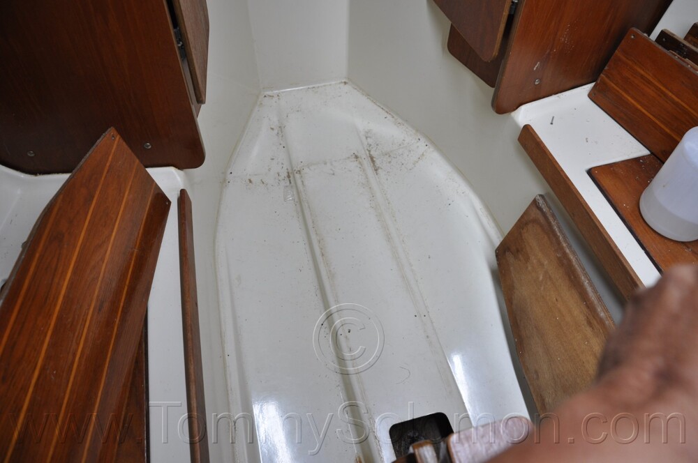 1984 Mirage 30 Bottom/Keel/Rudder/Electrical - 384