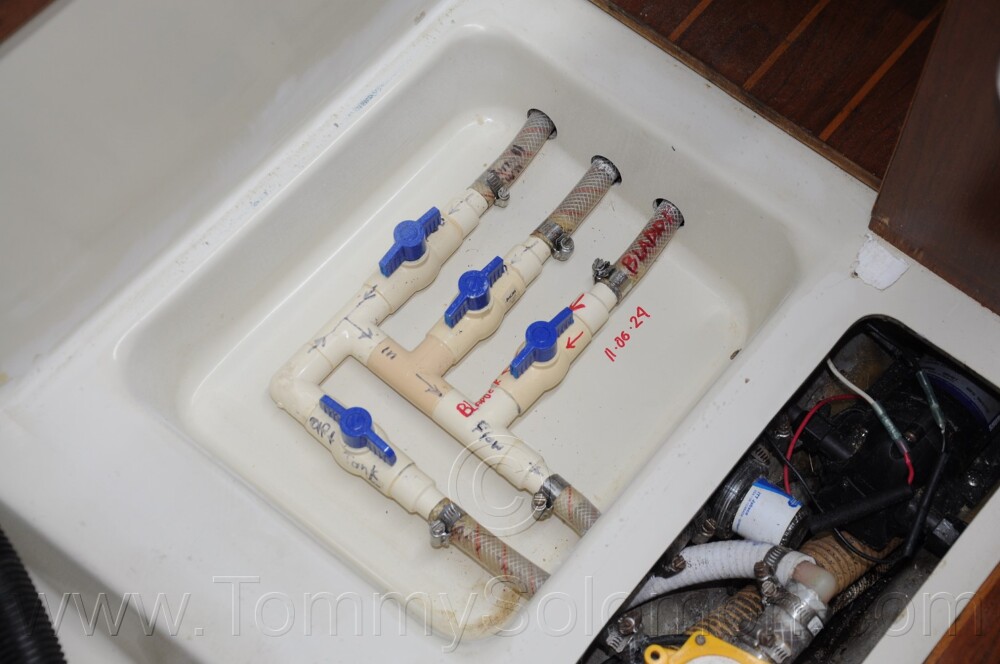 1984 Mirage 30 Bottom/Keel/Rudder/Electrical - 395