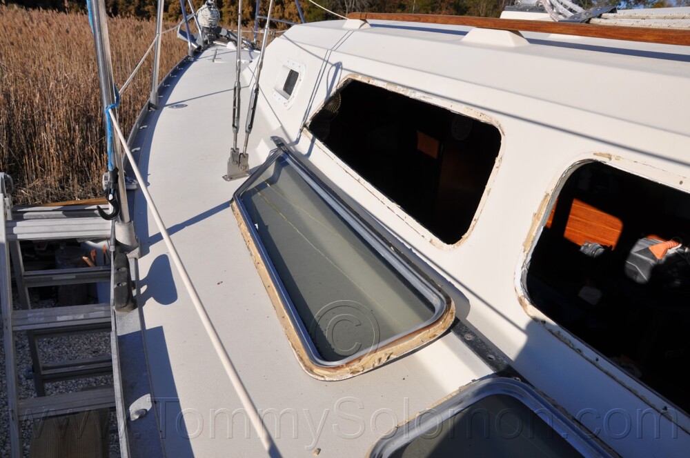 1984 Mirage 30 Bottom/Keel/Rudder/Electrical - 432