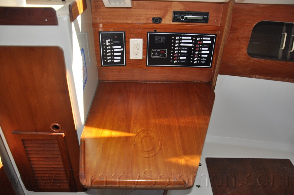 1984 Mirage 30 Bottom/Keel/Rudder/Electrical - 619