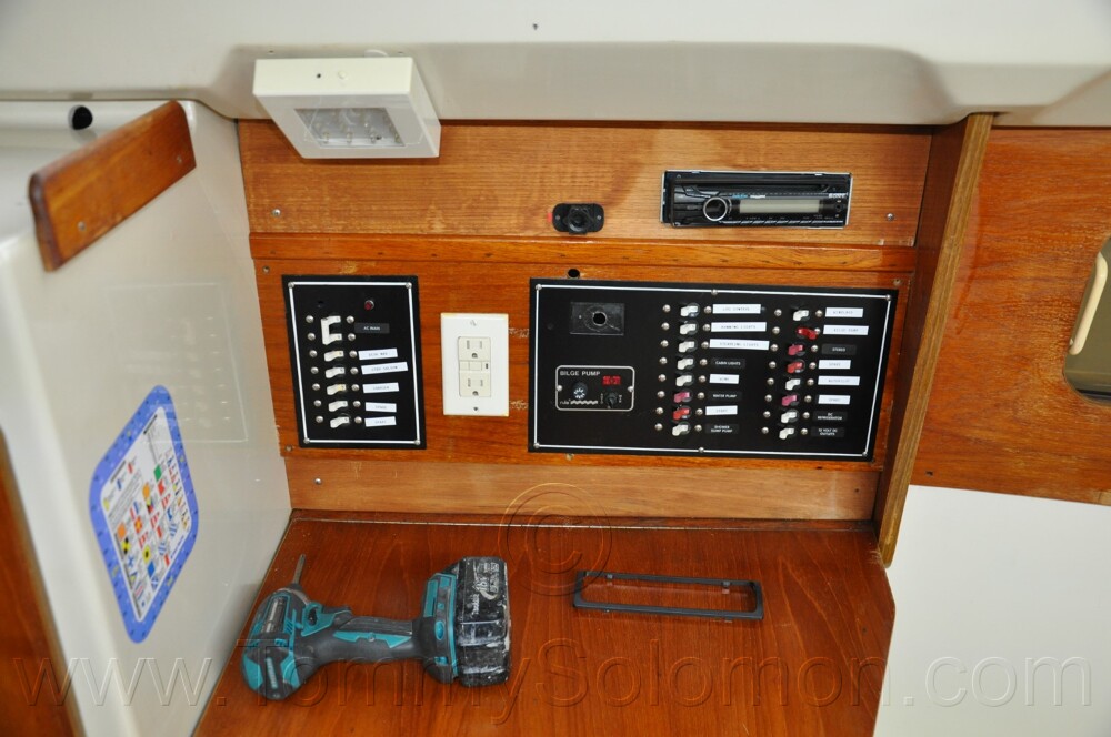 1984 Mirage 30 Bottom/Keel/Rudder/Electrical - 653