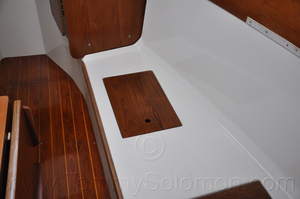 1984 Mirage 30 Bottom/Keel/Rudder/Electrical - 656