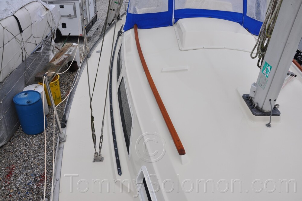 1984 Mirage 30 Bottom/Keel/Rudder/Electrical - 669