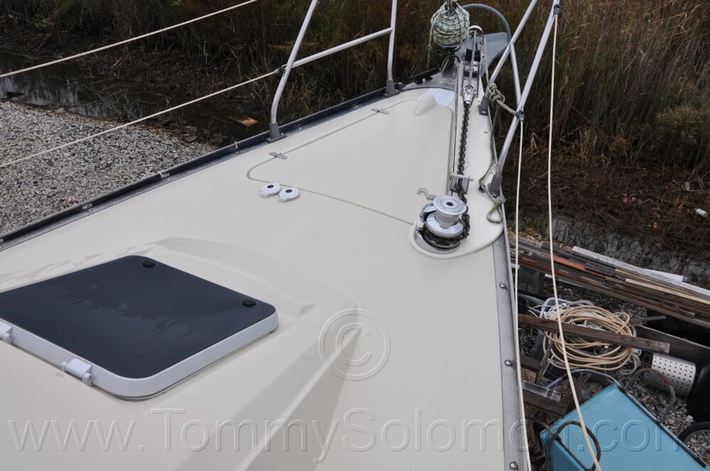 1984 Mirage 30 Bottom/Keel/Rudder/Electrical - 678