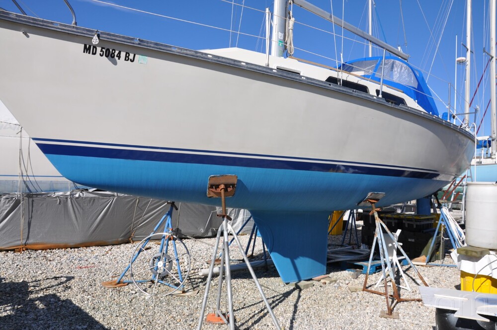 1984 Mirage 30 Bottom/Keel/Rudder/Electrical - 734