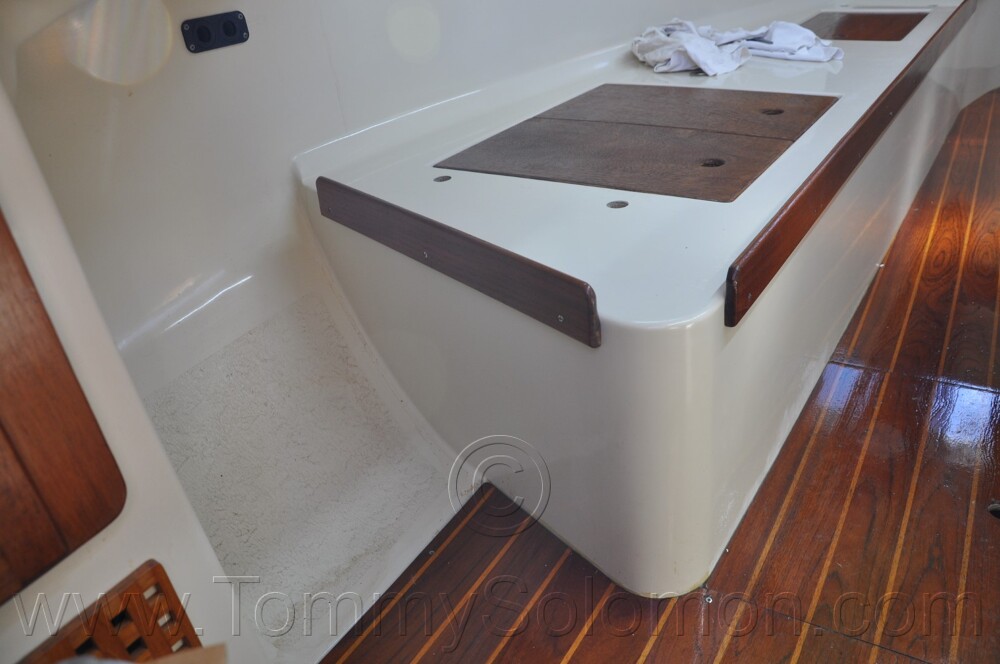 1984 Mirage 30 Bottom/Keel/Rudder/Electrical - 744