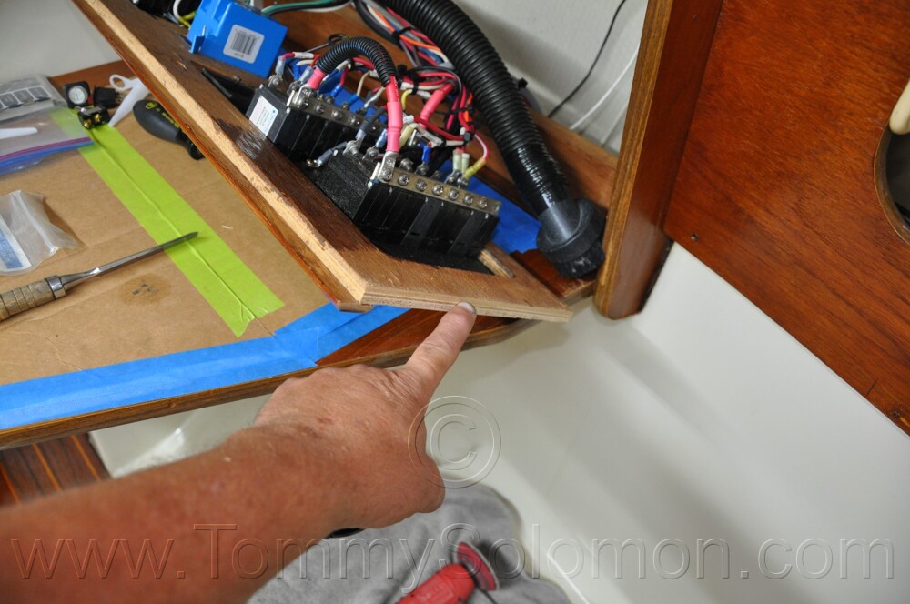 1984 Mirage 30 Bottom/Keel/Rudder/Electrical - 776
