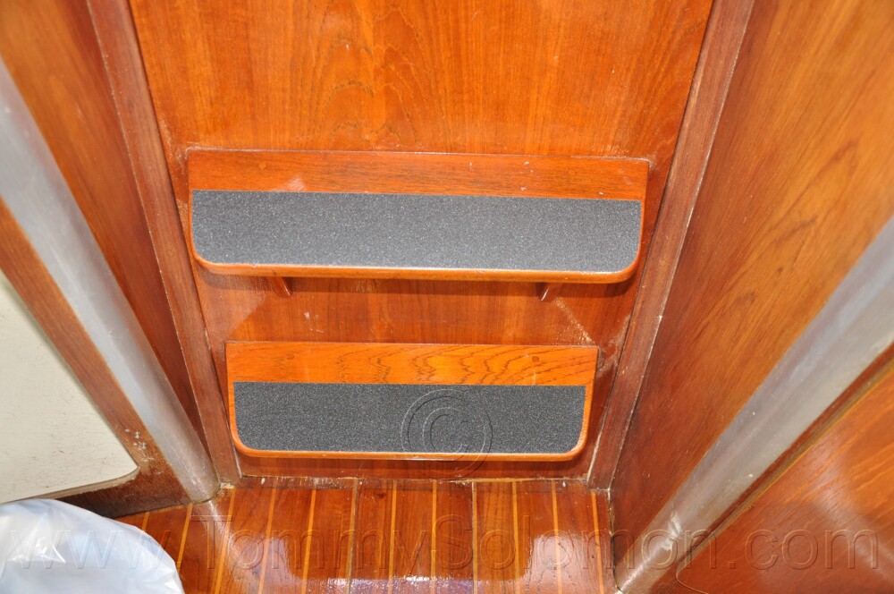 1984 Mirage 30 Bottom/Keel/Rudder/Electrical - 814