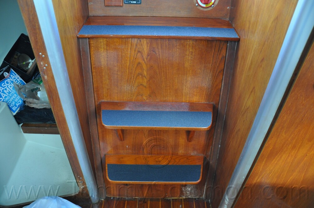 1984 Mirage 30 Bottom/Keel/Rudder/Electrical - 815