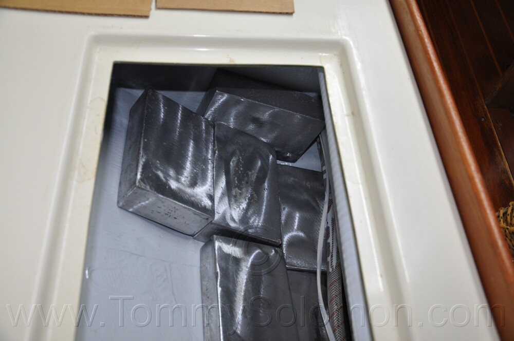 1984 Mirage 30 Bottom/Keel/Rudder/Electrical - 818