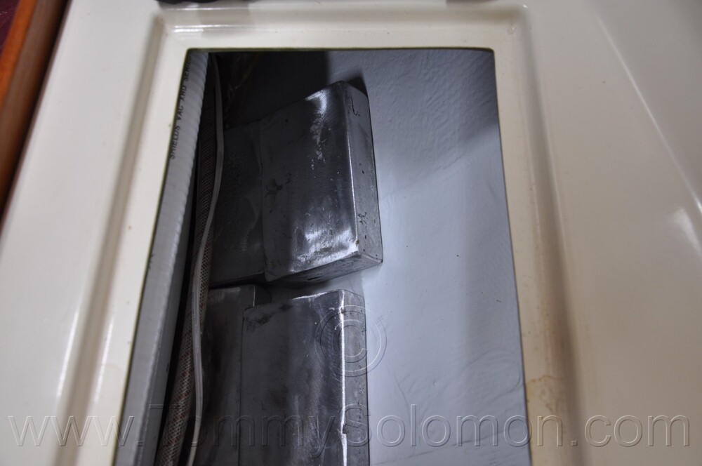 1984 Mirage 30 Bottom/Keel/Rudder/Electrical - 819