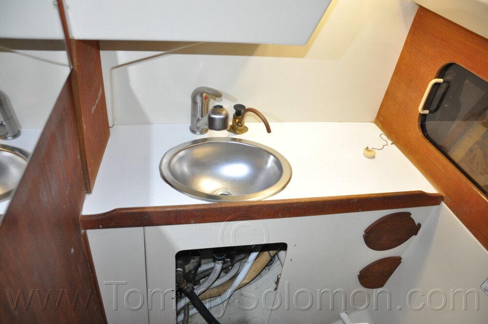 1984 Mirage 30 Bottom/Keel/Rudder/Electrical - 877
