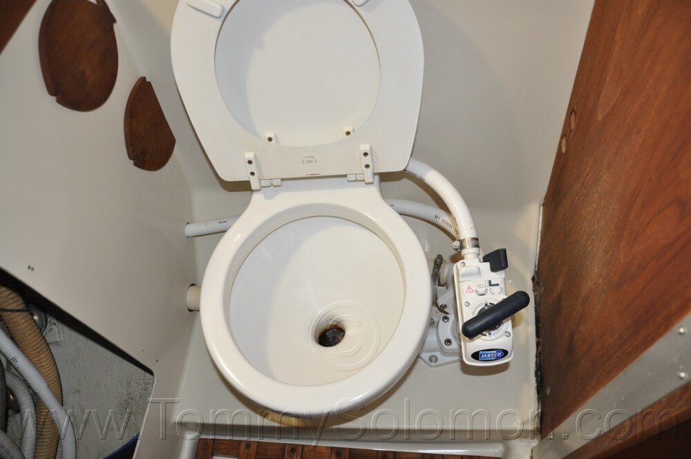 1984 Mirage 30 Bottom/Keel/Rudder/Electrical - 879