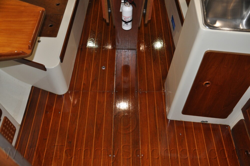 1984 Mirage 30 Bottom/Keel/Rudder/Electrical - 907