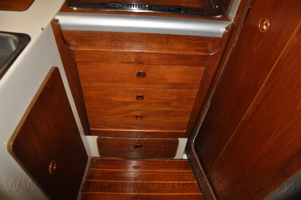 1984 Mirage 30 Bottom/Keel/Rudder/Electrical - 917