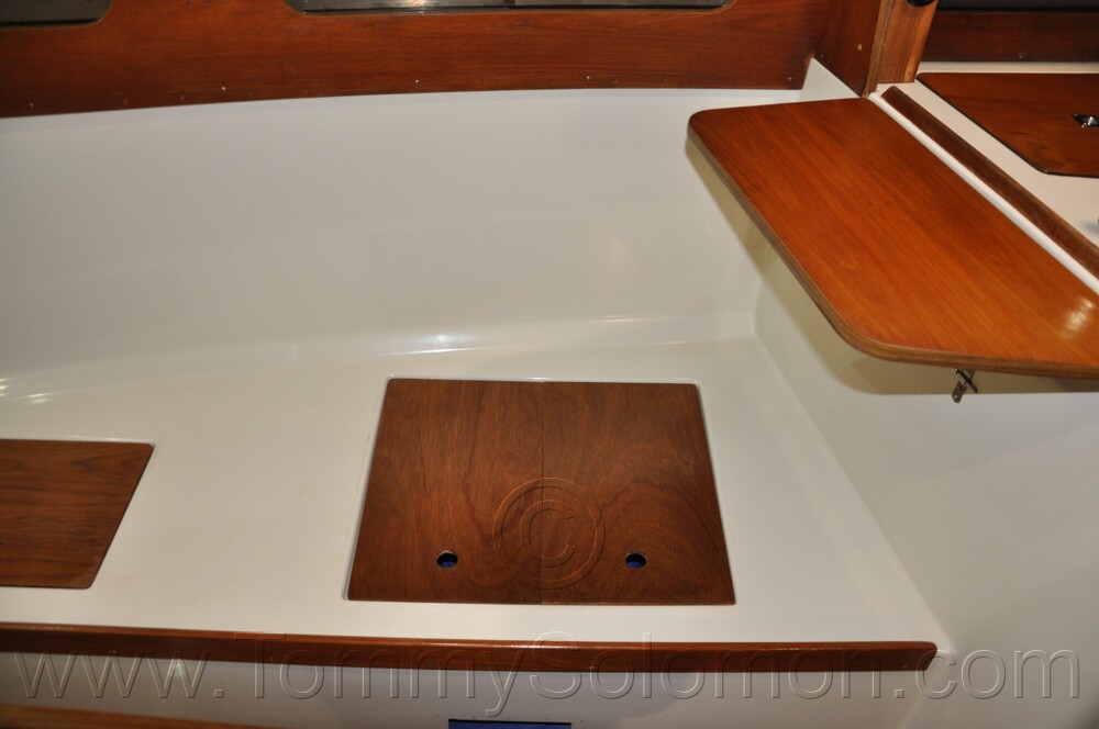 1984 Mirage 30 Bottom/Keel/Rudder/Electrical - 932
