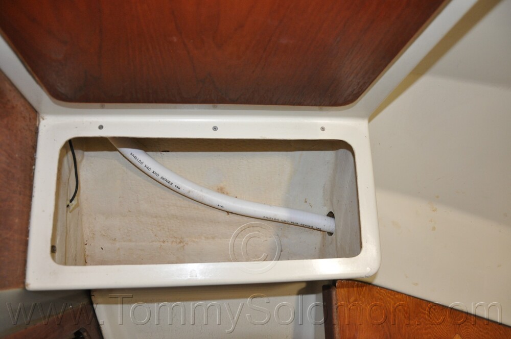 1984 Mirage 30 Bottom/Keel/Rudder/Electrical - 963