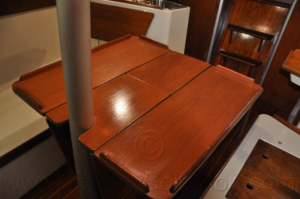 1984 Mirage 30 Bottom/Keel/Rudder/Electrical - 979