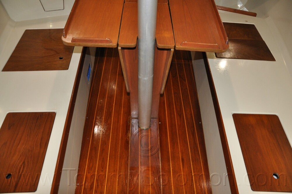 1984 Mirage 30 Bottom/Keel/Rudder/Electrical - 981