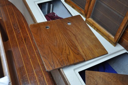 1984 Mirage 30 Bottom/Keel/Rudder/Electrical - 173