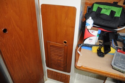 1984 Mirage 30 Bottom/Keel/Rudder/Electrical - 200