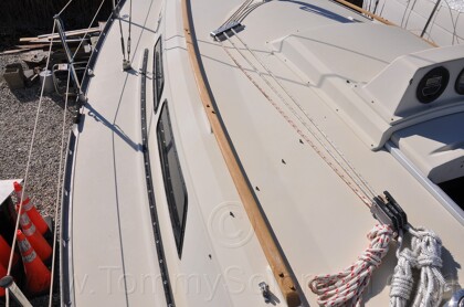 1984 Mirage 30 Bottom/Keel/Rudder/Electrical - 233
