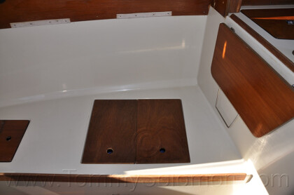 1984 Mirage 30 Bottom/Keel/Rudder/Electrical - 599