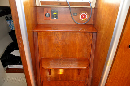 1984 Mirage 30 Bottom/Keel/Rudder/Electrical - 607