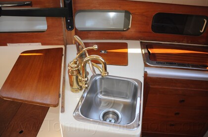 1984 Mirage 30 Bottom/Keel/Rudder/Electrical - 612