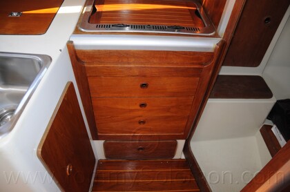 1984 Mirage 30 Bottom/Keel/Rudder/Electrical - 613