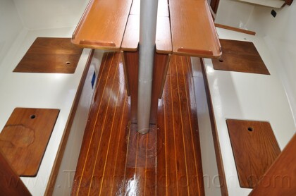 1984 Mirage 30 Bottom/Keel/Rudder/Electrical - 627