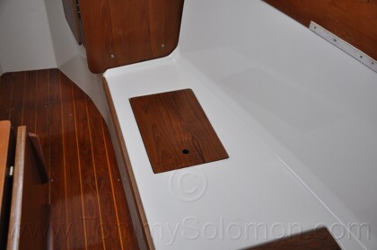 1984 Mirage 30 Bottom/Keel/Rudder/Electrical - 656