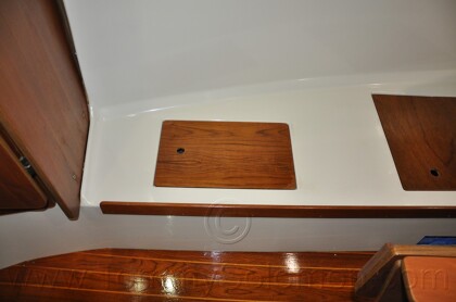 1984 Mirage 30 Bottom/Keel/Rudder/Electrical - 933