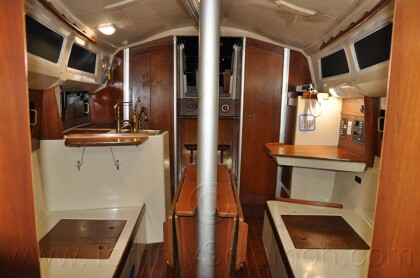 1984 Mirage 30 Bottom/Keel/Rudder/Electrical - 939