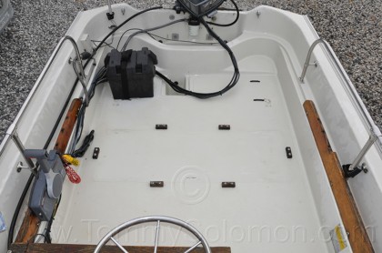 1988 Boston Whaler Sport 15ft - All new Mahogany, Electrical - 18
