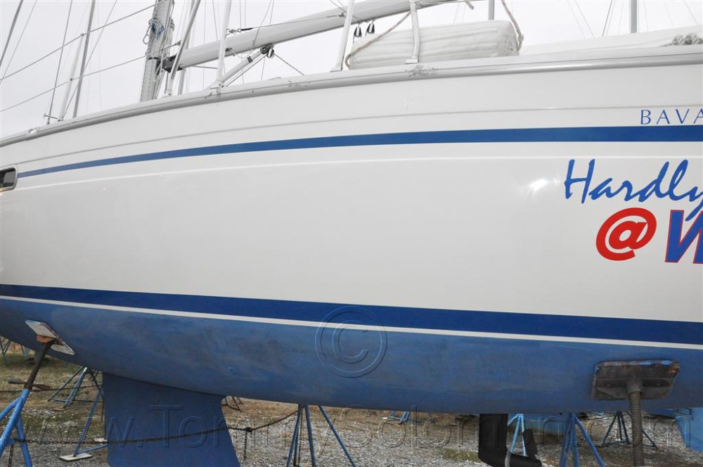 Bavaria 34 - Cosmetic Gel-Coat Repair - 38