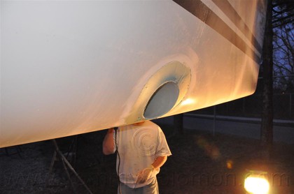 Bow Thruster Jeanneau 42-DS Install - 14