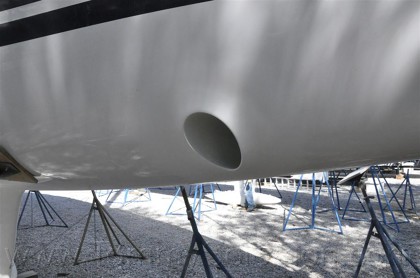 Bow Thruster Jeanneau 42-DS Install - 16