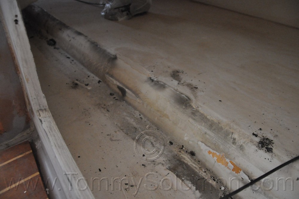 38' Fountaine Pajot, Electrical Panel Fire Damage - 1118