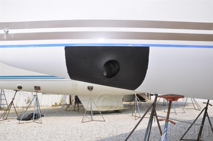 Jeanneau 495 Bow Thruster & Inner liner adjustment - 80