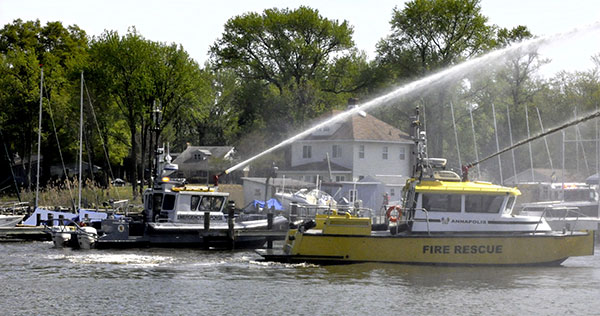 Anna Arundel Co. Rescue 41 In Action